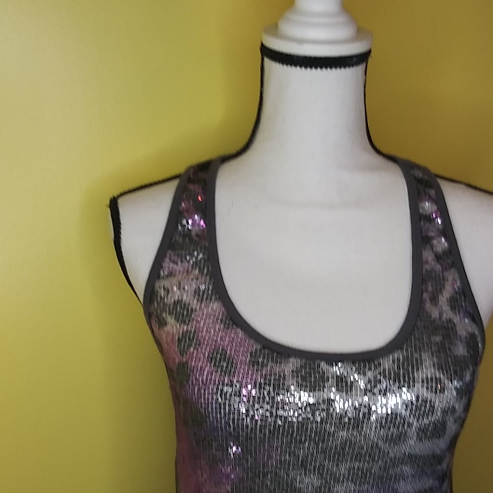 No Boundaries. Day Trip Sequins Tank Top Size M - Picture 11 of 13